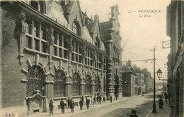 Dunkerque * Rue Et Vue Sur La Poste * Ptt - Dunkerque