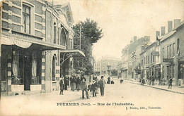 Fourmies * La Rue De L'industrie * Commerces Magasins - Fourmies