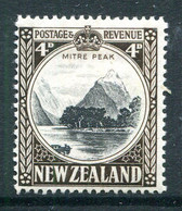 New Zealand 1935-36 Pictorials - Single Wmk. - 4d Mitre Peak - P.14 HM (SG 562) - Ungebraucht