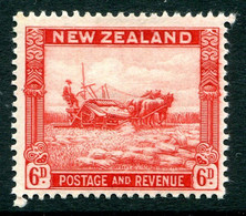 New Zealand 1935-36 Pictorials - Single Wmk. - 6d Harvesting - P.13½ X 14 HM (SG 564) - Nuevos