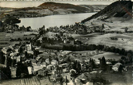 Charavines Les Bains * Vue Sur La Ville Et Le Lac - Charavines