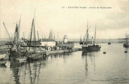 Ile D'yeu * Le Port * Arrivée Du Bateau Poste * La Jetée - Ile D'Yeu