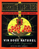 Etiquette Ancienne Neuve De Vin Doux Naturel Muscat De Rivesaltes Léon Botta à Sète - 75 Cl - Languedoc-Roussillon