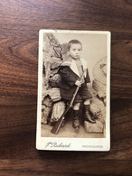 Jeu & Jouet Ancien * Enfant Et Fusil * Photo CDV Albumine Circa 1860/1895 * Photographe Richard à Lorient - Speelgoed & Spelen