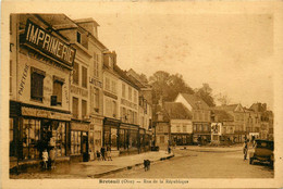 Breteuil * La Rue De La République * Imprimerie Librairie * Coiffeur DUFLOS - Breteuil