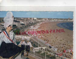 85- SABLES D ' OLONNE- SABLAISES DEVANT LA PLAGE -1945 - Sables D'Olonne