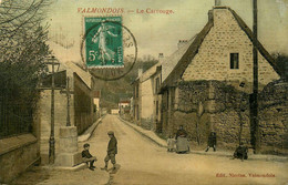 Valmondois * Le Carrouge * Quartier Village * Cpa Toilée Colorisée - Valmondois