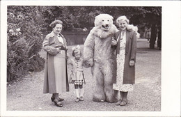 Photo Originale Eisbär, Costume D'ours Polaire Avec Une Petite Fille, Sa Mère Et Sa Grand-mère | Braunlage Ca. 1935 - Personas Anónimos