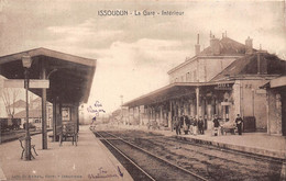 36-ISSOUDUN- LA GARE INTÉRIEUR - Issoudun