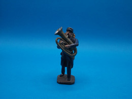 Figurine De Plomb Soldat Type Français Peint Avec Tuba - Musicien Armée Militaire Guerre Paquetage No Quiralu - Soldatini Di Piombo