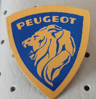 Peugeot Car Logo Vintage Slovenia  Pin Badge - Peugeot