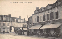18-BOURGES- PLACE DE LA GARE, CÔTE OUEST ( VOIR HÔTEL DU COMMERCE ) - Bourges