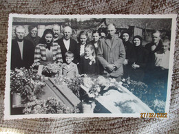 POST MORTEM FUNERAL , DEAD WOMAN IN COFFIN  ,0 - Funeral