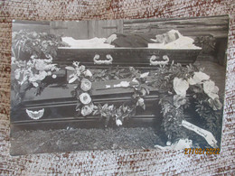 POST MORTEM FUNERAL , DEAD MAN  IN COFFIN  ,0 - Funeral