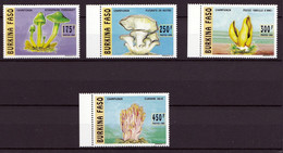 4 Timbres Burkina Faso Neufs** N° 983 à 986 - Champignons