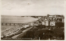DORSET - BOURNEMOUTH - A VIEW FROM THE EAST CLIFF RP Do1034 - Bournemouth (bis 1972)