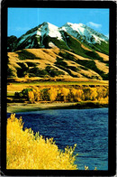 (2 G 33) USA - (posted To Australia From UK) - Yellowstone Emigrant Peak - Yellowstone