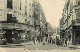 Suresnes * La Rue Du Mont Valérien * Débitant Vins A. BRUNEAU * Pharmacie - Suresnes