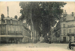 Moulins * Le Boulevard De Courtais * Débit De Tabacs Tabacs * Café Des Boulevards - Moulins