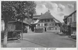GROSSHÖCHSTETTEN → Dorfplatz Mit Dem Gasthaus Löwen Und Oldtimer, Ca.1930 - Grosshöchstetten 