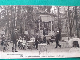 03 , Néris Les Bains, Le Kiosque Et La Musique  En 1925 - Neris Les Bains