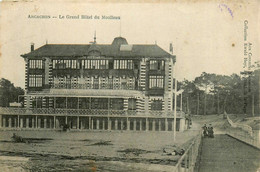 Arcachon * Vue Sur Le Grand Hôtel Du Moulleau - Arcachon