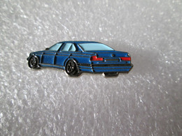 PIN'S    BMW  SERIE 5 - BMW