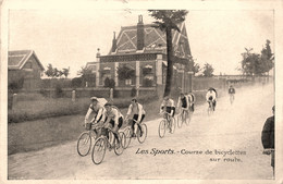 Cyclisme * La Course De Bicyclettes Sur Route * Cycliste Vélo Sport - Cycling