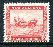 New Zealand 1936-42 Pictorials - Mult. Wmk. - 6d Harvesting - P.12½ - HM (SG 585b) - Nuovi