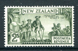 New Zealand 1936-42 Pictorials - Mult. Wmk. - 2/- Captain Cook - P.13-14 X 13½ - HM (SG 589) - Nuovi