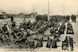 St Médard En Jalles * Le Camp Militaire De Souge * Soldats Avant Le Départ Pour Les Manoeuvres * Militaria - Sonstige & Ohne Zuordnung