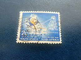 Républic Of South Africa - Pouring Gold - 2c. - Bleu Et Jaune - Oblitéré - Année 1972 - - Usados