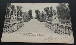 Beloeil - L'Avant-Cour Du Château - Beloeil