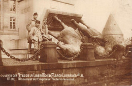 57-METZ- CARTE-PHOTO-SOUVENIR DE LA LIBÉRATION ,MONUMENT DE L'EMPEREUR FRÉDÉRIC RENVERSE - Metz