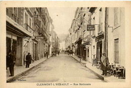 Clermont L'hérault * La Rue Nationale * Coiffeur * Draperies - Clermont L'Hérault