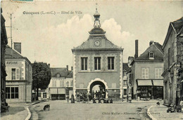 Oucques * Place De L'hôtel De Ville * Pâtisserie - Altri & Non Classificati