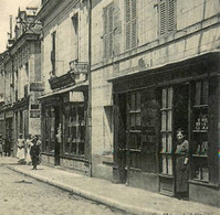 Selles Sur Cher * Débit De Tabac Tabacs TABAC , La Rue Du Pont - Selles Sur Cher