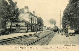 St Aignan Sur Cher * La Gare * Arrivée Train Locomotive Machine * Ligne Chemin De Fer Loir Et Cher - Saint Aignan