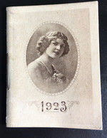 Style Vienne Portrait Jeune Femme Mini Calendrier 1923 En Très Bel état Avec Decoupis Chromo Coquelicot Collé Au Dos - Petit Format : 1921-40