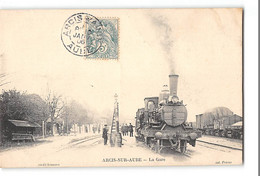 CPA 10 Arcis Sur Aube La Gare Et Le Train - Arcis Sur Aube