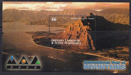 2002 Grenada Grenadines 3774/B547 International Year Of The Mountains 7,00 € - Geografia