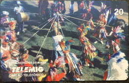 Telephone Card Manufactured By Telemig In 1998 - Series Portrait Of Minas, Photo By Congado Do Serro Group - Cultural