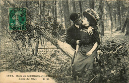 Meudon * Clamart * Lune De Miel Dans Le Bois * Couple Amoureux - Meudon