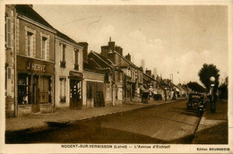 Nogent Sur Vernisson * L'avenue D'eichtall * Serrurerie * Commerce Magasin J. HERVE * Pompe à Essence - Autres & Non Classés