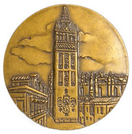 ESPAÑA. MEDALLA DE IBERIA, DEDICADA A SEVILLA. GIRALDA. BRONCE. ESPAGNE. SPAIN MEDAL - Professionali/Di Società