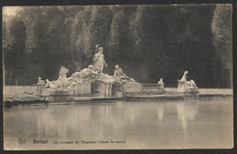 Groupe De Neptune Dans Le Parc - Beloeil