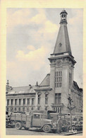 62 - LIEVIN / L'HOTEL DE VILLE - CAMIONS - Lievin