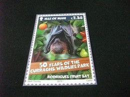 ANIMALI ISLE OF MAN 50 YEARS OF THE CURRAGHS WILD LIFE PARK 2015 RODRIGUES FRUIT PARK  PIPISTRELLO - Stamps (pictures)