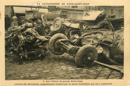 Lyon * 5ème * Quartier St Jean * La Catastrophe * Les Voitures Du Garage , Retirées Des Décombres - Lyon 5