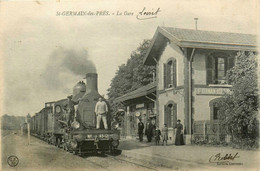 St Germain Des Prés * La Gare * Arrivée Train Locomotive Machine * Ligne Chemin De Fer Loiret - Autres & Non Classés